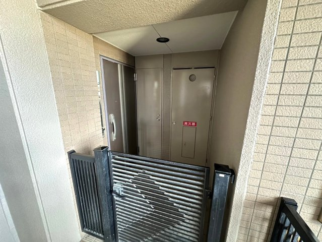 藤和東山公園ホームズのその他|専用玄関ポーチ・門扉あり！