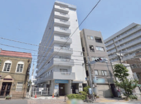 鶯谷富士パームの外観