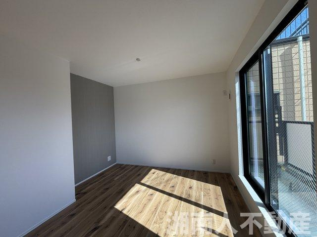 茅ヶ崎市浜竹１丁目新築戸建の洋室|広々とした洋室です