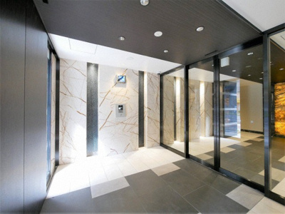 【エントランス】 | エスリード新大阪グランファースト | ゆとりのあるエントランスです