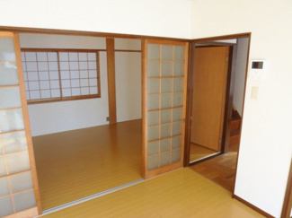 【居間・リビング】