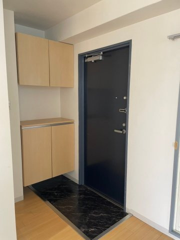 トミオコートの玄関|収納付き玄関