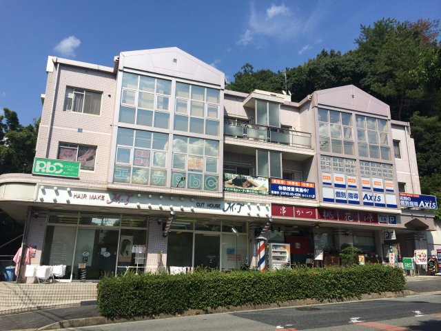 トミオコート