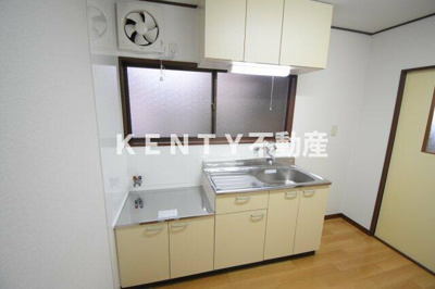 【キッチン】 | サンビレイ６ | キッチンでお料理をお楽しみください