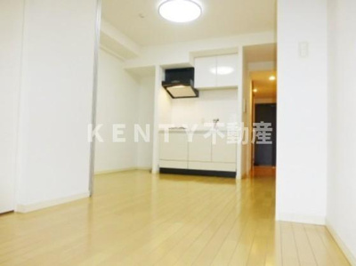 【居間・リビング】 | レジディア千鳥町 | 居間です