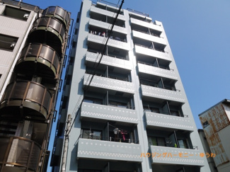 【外観】 | ターミナル駅「池袋」駅徒歩10分の好立地。