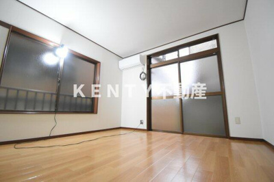 【居間・リビング】 | サンビレイ６ | リビングです