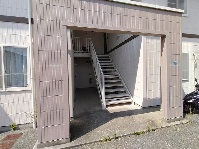 神戸市須磨区若木町３丁目のアパート