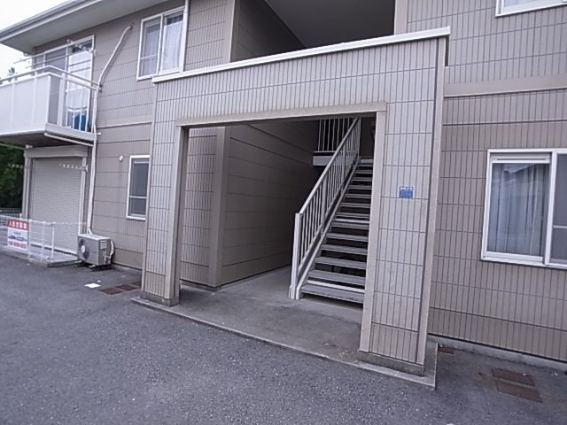 神戸市須磨区若木町３丁目のアパート