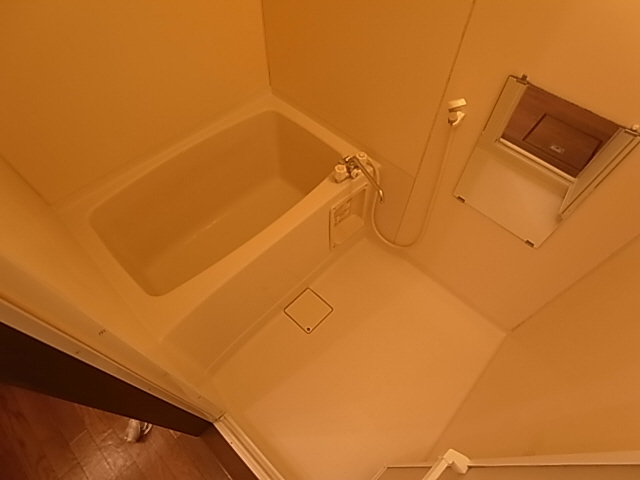 神戸市須磨区若木町３丁目のアパートの浴室|浴室