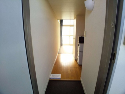 【玄関】 | レオパレスフェリーチェ | 玄関ドアは防犯サムターン設置