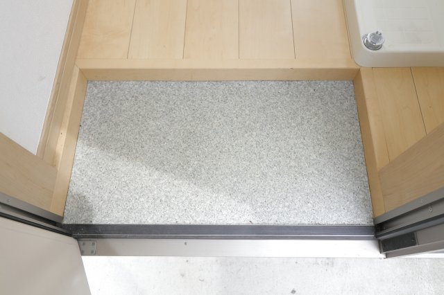 FERIO金町の玄関
