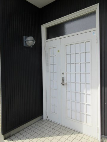 中古戸建　熊谷市下奈良519-5（リフォーム住宅）の玄関