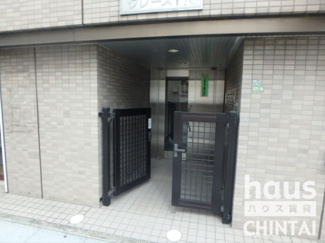 【エントランス】