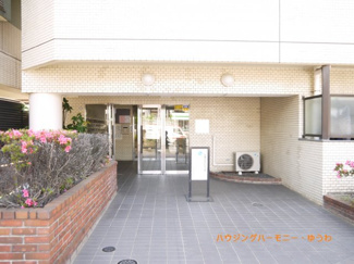 【エントランス】