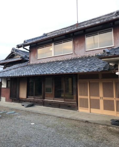 甲賀市甲賀町神の店舗の外観