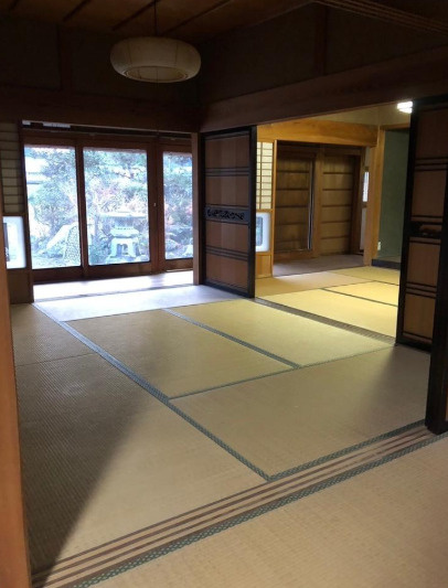 甲賀市甲賀町神の店舗の和室