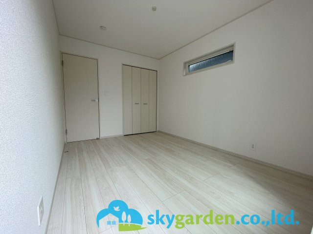 茅ヶ崎市今宿　未入居戸建　全8棟4号棟の洋室