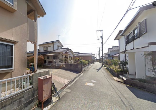 【前面道路含む現地写真】 | 竹原市高崎町の中古戸建て！