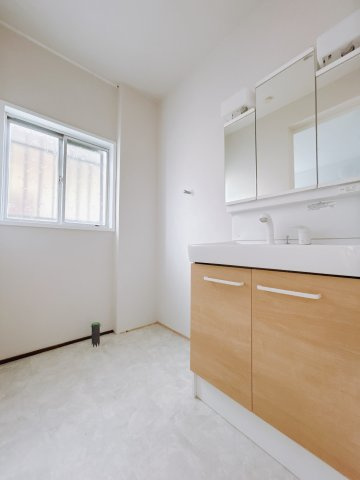 【中古戸建】藤岡市藤岡の独立洗面台|■洗面室