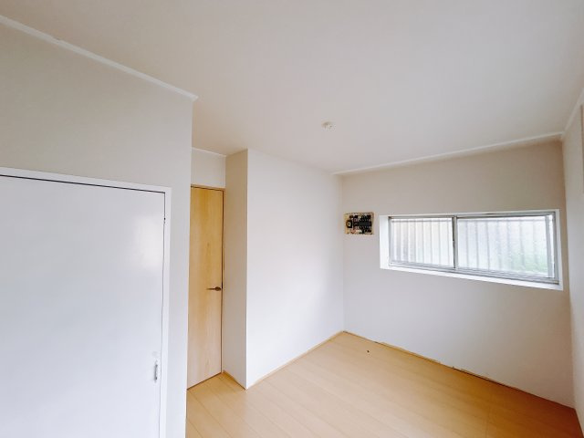 【中古戸建】藤岡市藤岡の洋室|■2階洋室