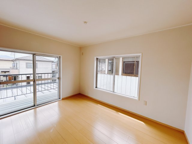 【中古戸建】藤岡市藤岡の洋室|■1階洋室