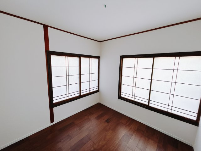 【中古戸建】藤岡市藤岡の洋室|■1階洋室