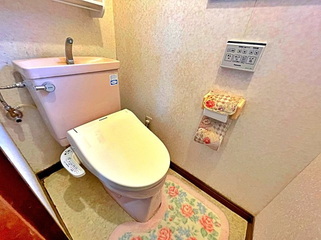 中古戸建　東本梅町赤熊東山口のトイレ