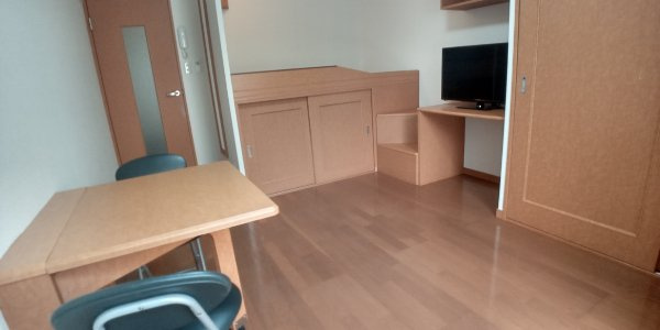 レオパレスＯＡＳＩＳの居間・リビング|設備仕様は号室により異なる為、現況を優先致します。