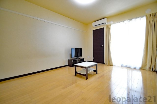 クレイノエクレールⅡの居間・リビング|設備・仕様は号室により異なる為、現況を優先致します。