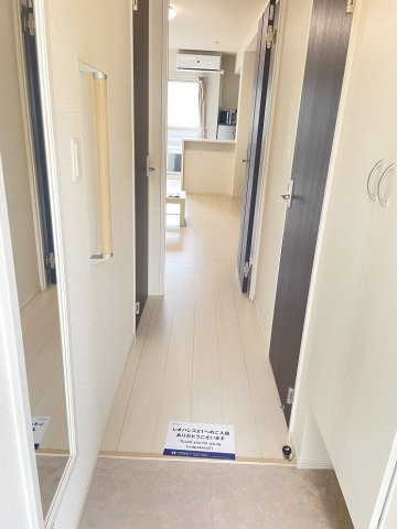 ミランダアザレアの玄関