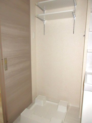 SKY　BLUE本館Aの設備|洗濯機置き場