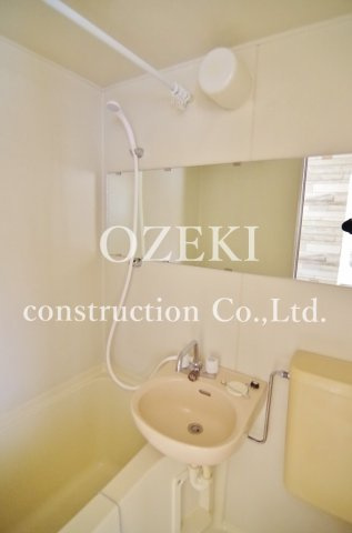 アネックス・ローズIの洗面所