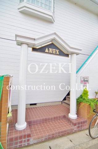 アネックス・ローズIのエントランス