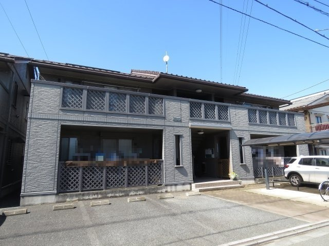 アイツーⅡの外観