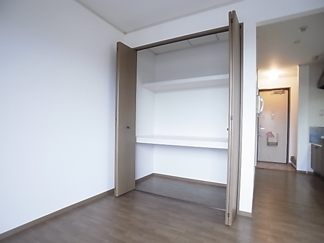 神戸市須磨区北町３丁目のアパートの収納