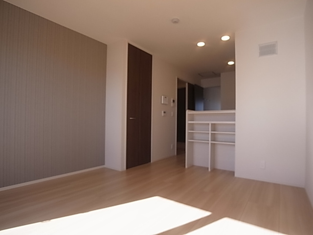 神戸市須磨区大手町５丁目のアパートの居間・リビング|リビング