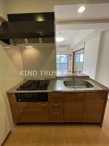 ティーズガーデンのキッチン|お料理しやすいキッチンです