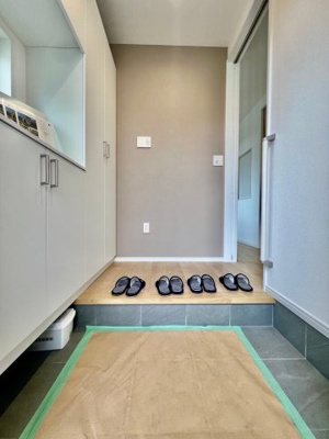【玄関】 | ☆西区高須3丁目☆