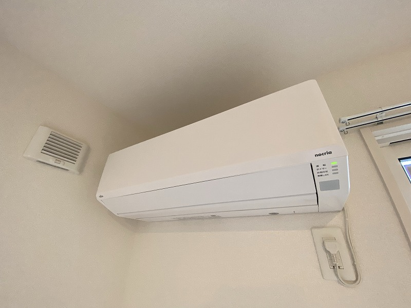 神戸市兵庫区芦原通４丁目のアパートの設備|エアコン