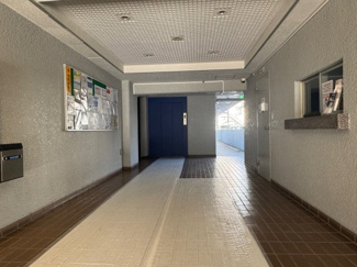 【エントランス】