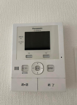 長柄西1丁目貸家の設備|モニター付きインターフォン