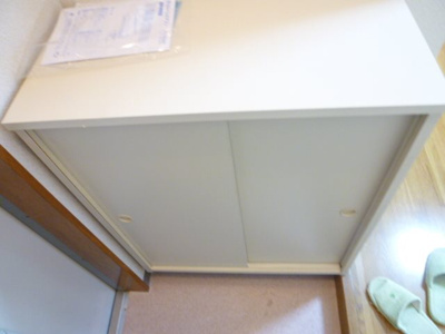 【玄関】 | ハイツサンマリーナ | 落ち着いた玄関です