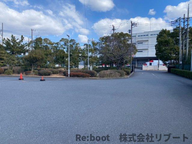 ＴＮ倉庫の駐車場
