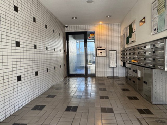 【エントランス】