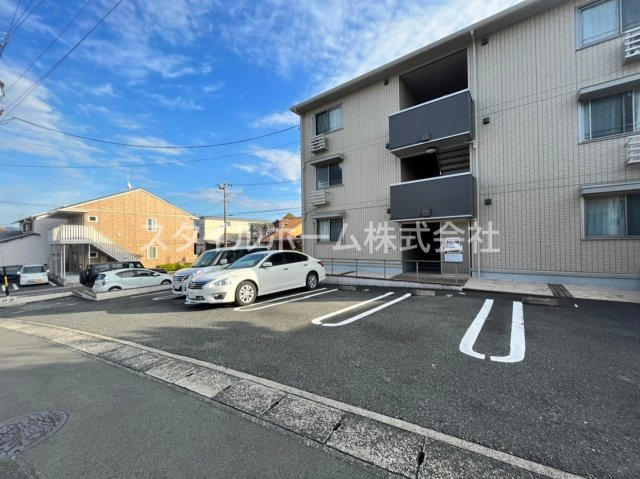 リアンの駐車場