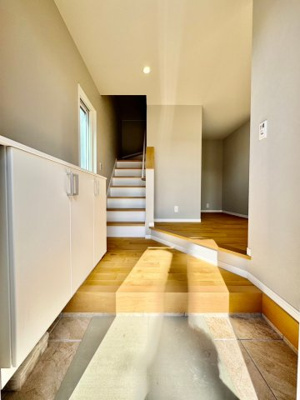 【玄関】 | ☆西条町田口字三升原　№1号棟☆