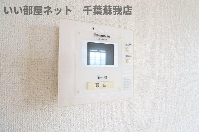 リバーサイドＢのセキュリティ|TVモニターホン付きでセキュリティ面も安心！