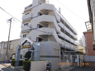 【外観】 | 最寄駅より徒歩3分の好立地。