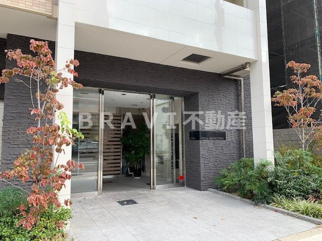 BROU上町台（ブラウウエマチダイ）　BRAVI不動産の外観パース|【BROU上町台】駐輪場